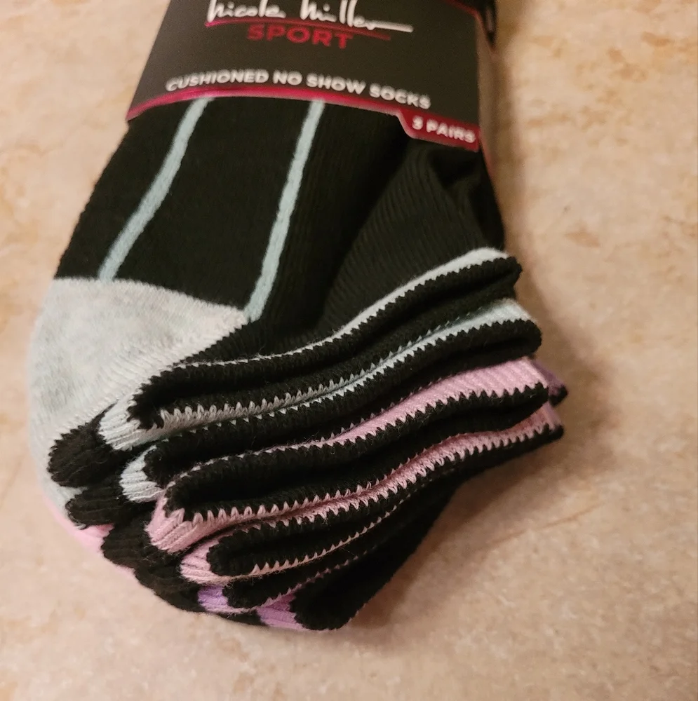 Nicole Miller No Show Socks Black Mint Pink‎ Purple Set of 3 NWT Size 4 to 10